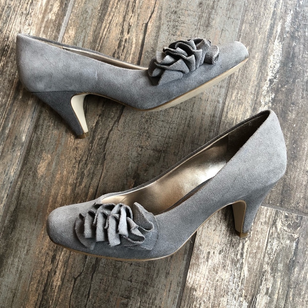 Steve Madden Preti grey suede leather heels size 6 - Picture 7 of 8